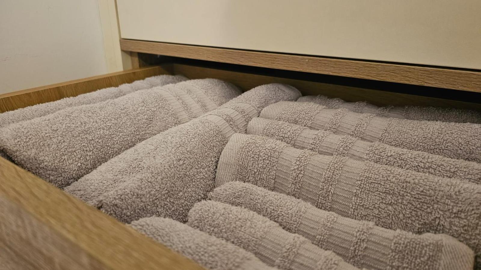 Value Living Apartment Урошевац Экстерьер фото